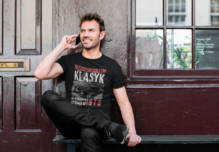 KLASYK NA ORYGINALNYCH CZĘSCIACH +dowolny rocznik - koszulka z nadrukiem - obrazek 3